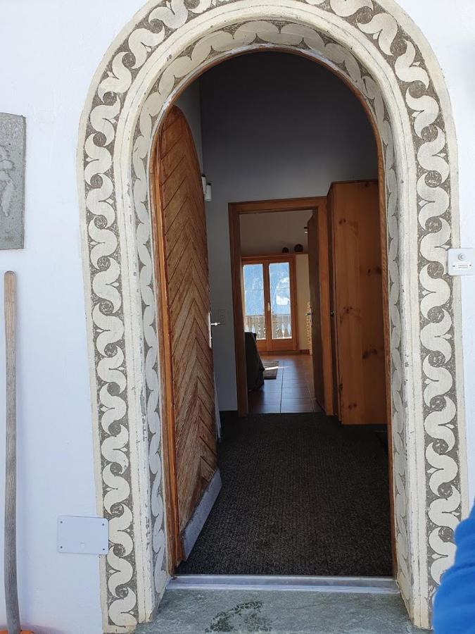 Tgampi Saura 395 Rue Apartment Lenz Luaran gambar
